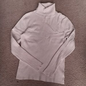❤️George turtle neck white sweater